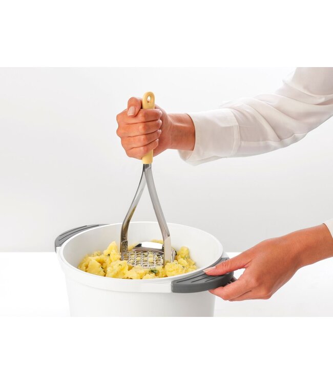 Pureestamper + lepel Tasty+ Vanilla Yellow - Brabantia