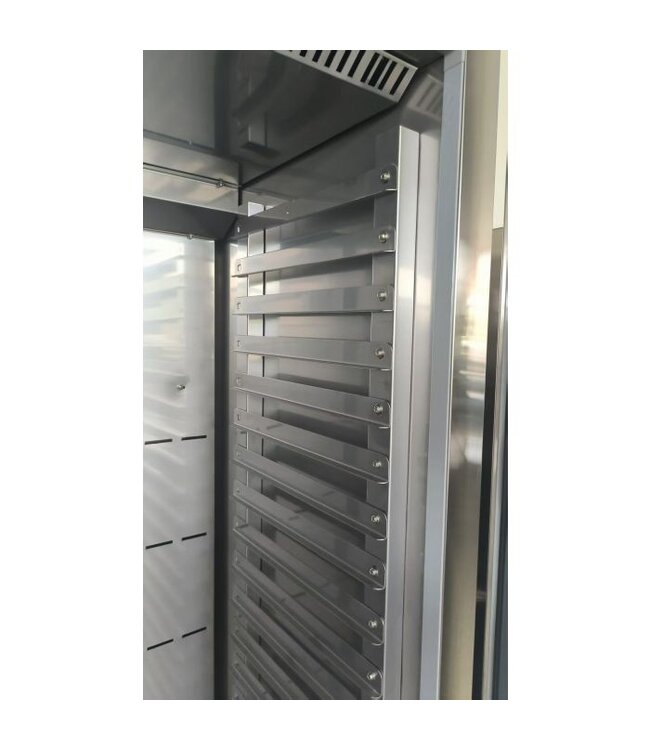 Banketwagen koud 20x 1/1GN 672x780x2030 mm (bxdxh) - Combisteel