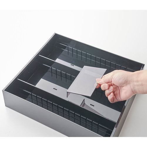 Yamazaki Uitschuifbare zwarte bestekbak met uitneembare verdelers Yamazaki