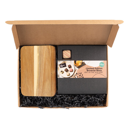 Voordeelcadeau: Houten serveerplank & Brownie Bites | Brownie Bites | Serveerplankje