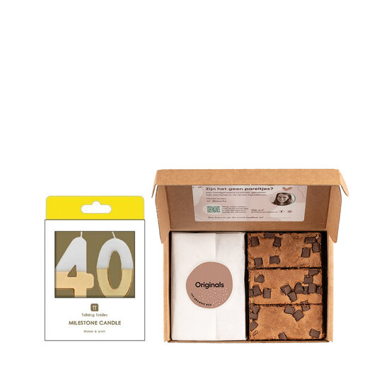 Hoera, jij bent 40 jaar! | Brownies | Verjaardagskaarsjes 40