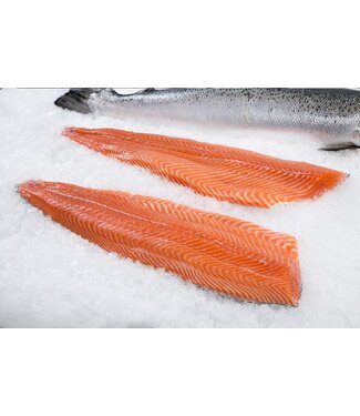 zalmfilet hele zijde 1,2 kg ( midden stuk zonder kop/staart)