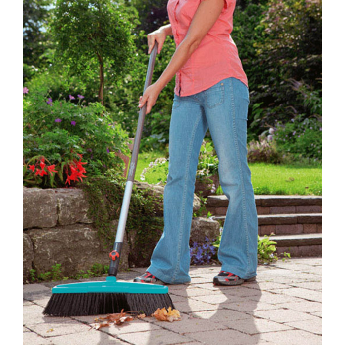 Gardena Gardena Combisysteem Huishoudbezem 34 cm ~ Tuingereedschap