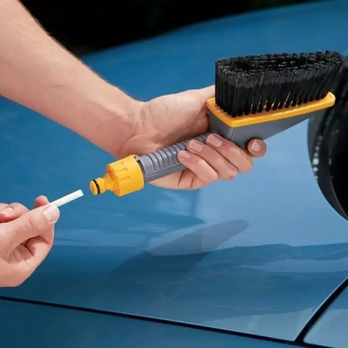 Hozelock The Hozelock Twin Pack Car Wash & Wheel Brush