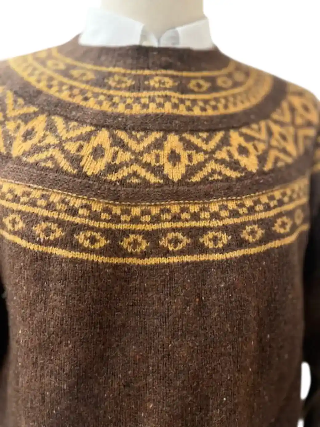 Harley of Scotland Mens Glenugie Nep Yoke Sweater Monach/Gold Dust-5