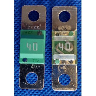 Cable-Engineer.com 40 Ampère MidiOTO schroefzekering met M5 gaten op 30mm - t/m 32Volt - Per 5 stuks