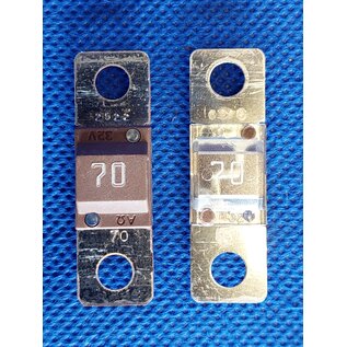 Cable-Engineer.com 70 Ampère MidiOTO schroefzekering met M5 gaten op 30mm - t/m 32Volt - Per 5 stuks