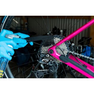 WEICON WEICON Onderhoudsset voor alle  (brom) fietsen incl. borstel en opbergtas - 7080003