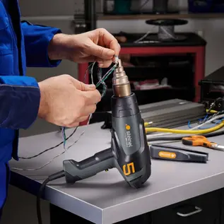 Steinel STEINEL HeatMatic Pro 2320 E Heteluchtpistool  80 - 650°C met LCD info Display - 2300 W