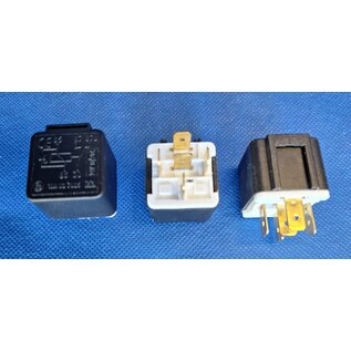 AUTOELETTRIC Relais - 24V. - wisselkontakt met diode 10/20A - p.st.