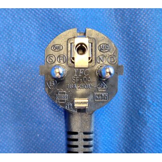 ACT ACT AK5055 230V Stroom Splitskabel CEE7/7 Male (Haaks)/2x C13 - 1,8 meter H05VV-F kabel