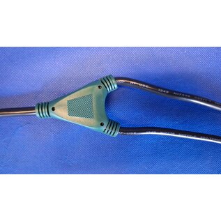 ACT ACT AK5055 230V Stroom Splitskabel CEE7/7 Male (Haaks)/2x C13 - 1,8 meter H05VV-F kabel