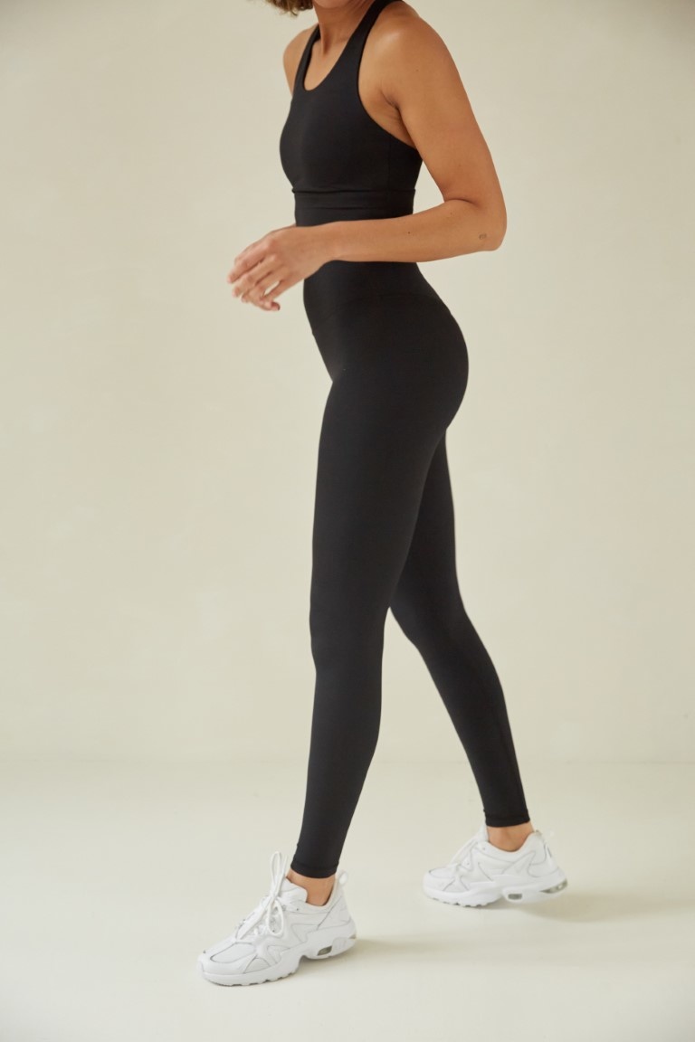 Essential Leggings with Pockets | Black
