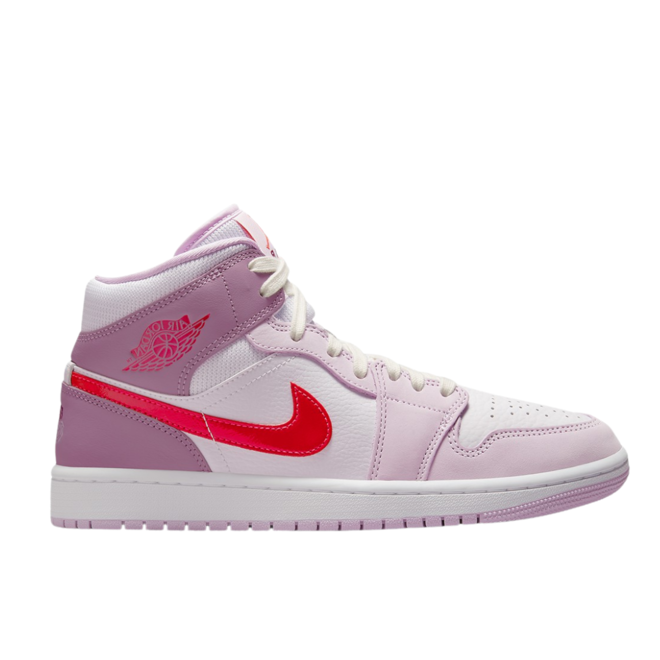 Air Jordan 1 Mid "Valentine's Day" / DR0174500 SneakerMood