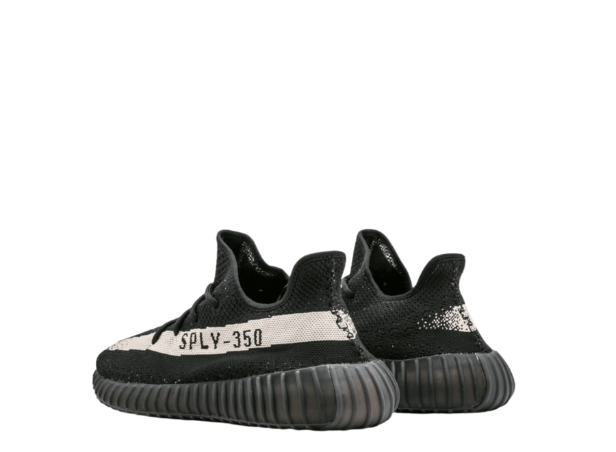 yeezy boost 350 v2 oreo