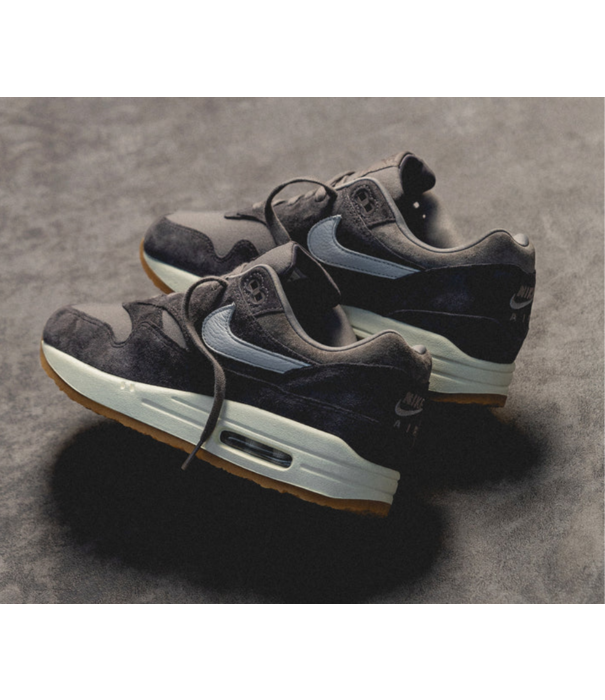 Nike Nike Air Max 1  PRM Crepe "Soft Grey" FD5088-001