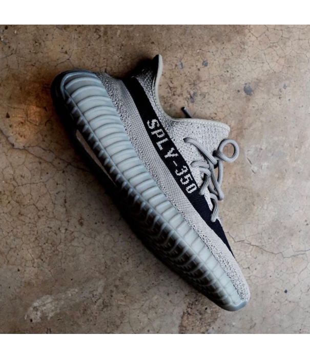 Yeezy Boost 350 V2 Granite  / HQ2059 - SneakerMood