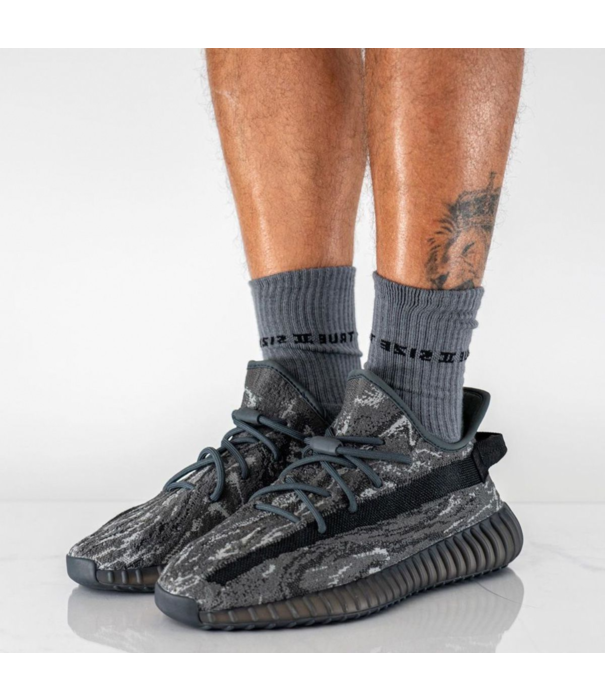 Yeezy adidas Yeezy Boost 350 v2 MX 'Dark Salt' / ID4811 - SneakerMood