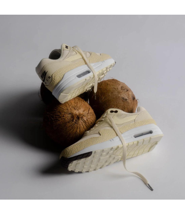 Nike Nike Air Max 1 ’87 WMNS "Coconut Milk" / FD9856-100 - SneakerMood