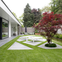 Groene aanslag verwijderen terras, zo pak je het aan!