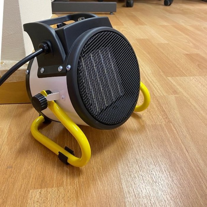 Autojack  2kW Elektrische ventilatorkachel - EFH2KW