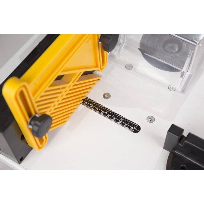 Lumberjack RT1500 router table with fixed motor