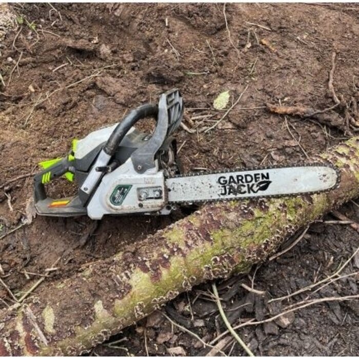 Gardenjack Gardenjack Chainsaw 38cc - 14", 2 Stroke Petrol - GCS38C