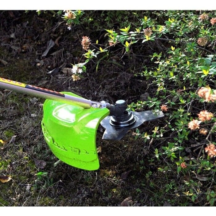 Gardenjack Garden Strimmer Brush Cutter 2 in1 - GBC26C