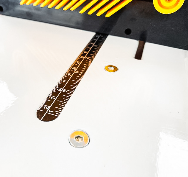 Lumberjack RT1500 Freestafel - Krachtige 1500W Freestafel voor Hout en Kunststof