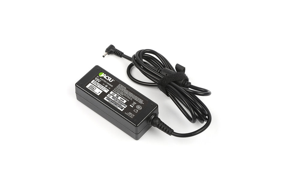 JACSU laptop adapter 19V 2.1A (2.5X0.7) voor ASUS