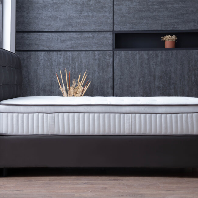 Boxspring met Opbergruimte - Modebedd