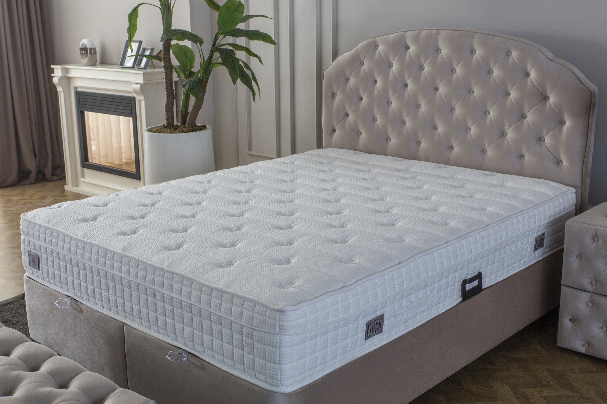 Boxspring met Opbergruimte - Ashley - Boxspring-Warenhuis.nl