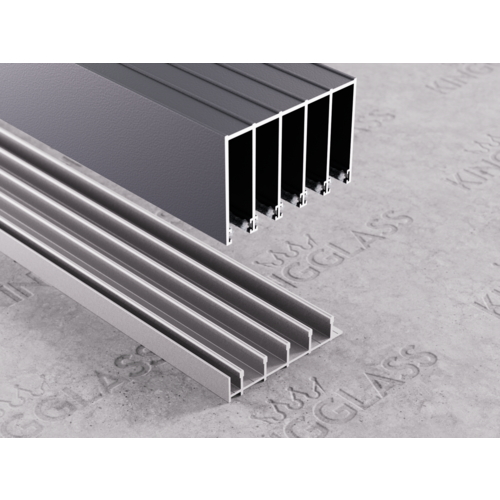 Bovenrail en onderrail Bovenrail en onderrail