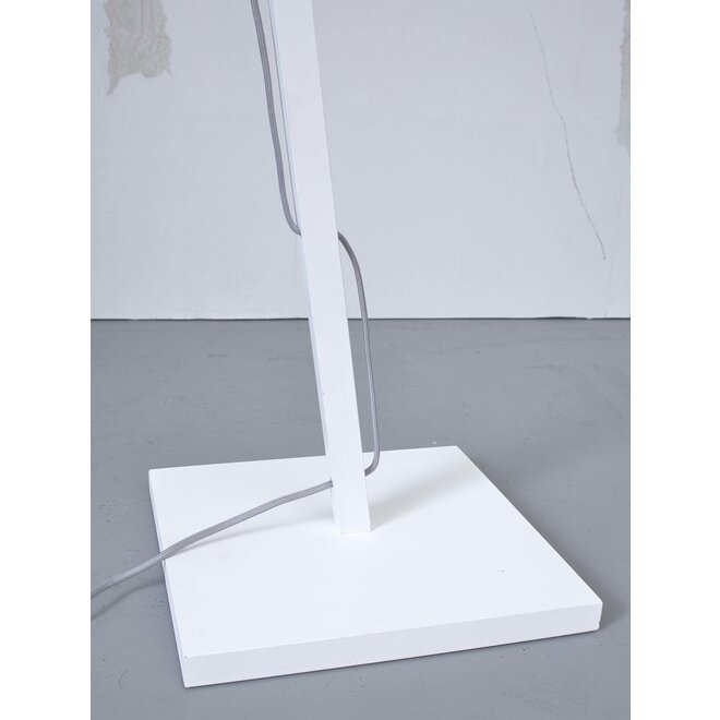 Vloerlamp Ibiza S bamboe wavy wit h.150cm/kap 50x15cm. nat.