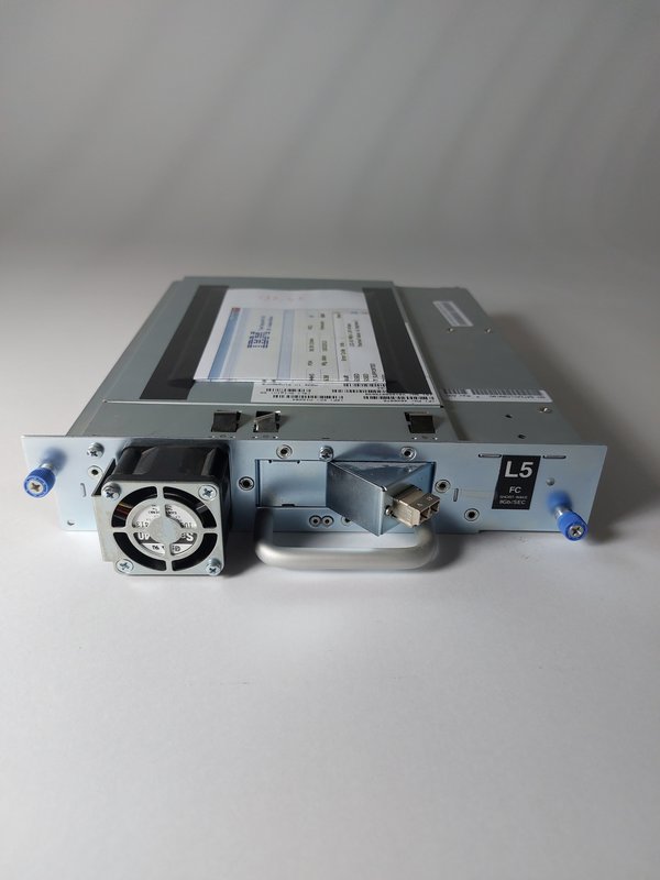 IBM IBM LTO-5 HH V2 FC 8Gb IBM TS3100-3200 RoHS // PN: 46X2490