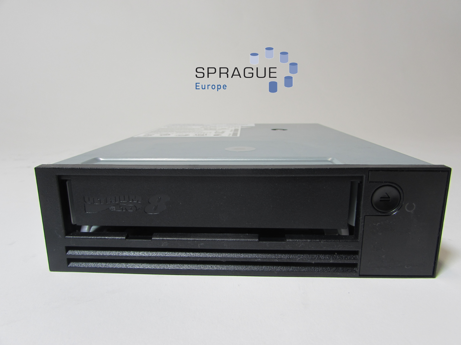 IBM IBM LTO-8 HH SAS 6 Gb IBM RoHS2 // PN: 01PL557