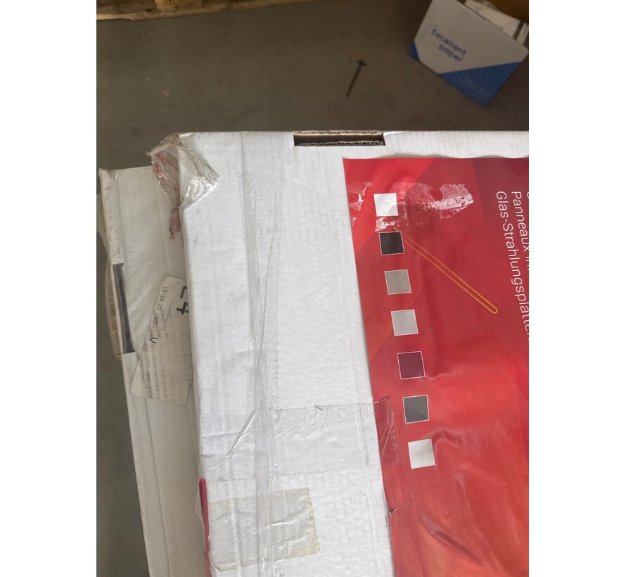 Tweedekans - Ecosun GS-Serie infraroodpanelen wit of zwart wand of plafond - Afmetingen: 60 x 60 cm 300Watt, Afwerking: Wit glas, Towel Rail: Zonder towel rail en toebehoren (alleen het paneel)