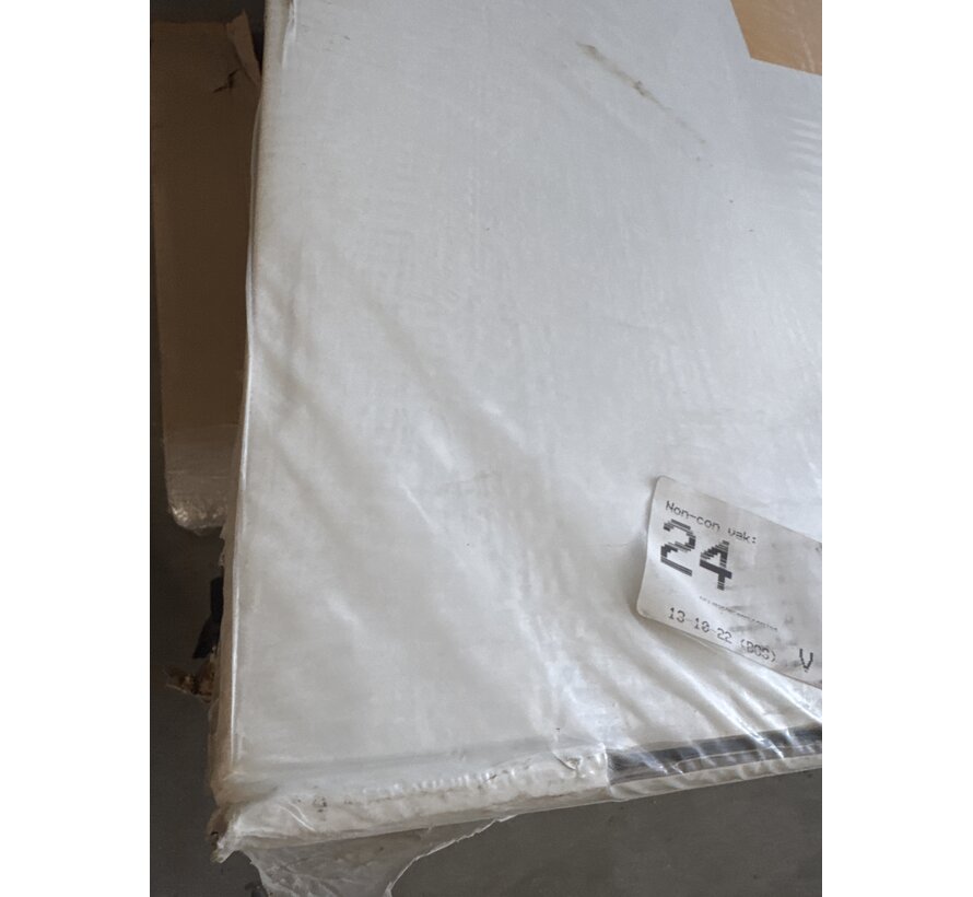 Tweedekans - Ecosun GS-Serie infraroodpanelen wit of zwart wand of plafond - Afmetingen: 120 x 80 cm 850Watt, Afwerking: Zwart glas, Towel Rail: Enkel met side cover bars