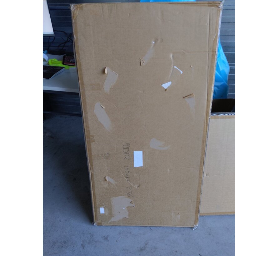 Tweedekans - QH-HH infraroodpaneel met wit omkader 900Watt 63x123 cm - Default