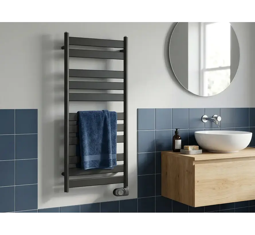 Adax Comfort elektrische handdoekradiator 300-600Watt zwart