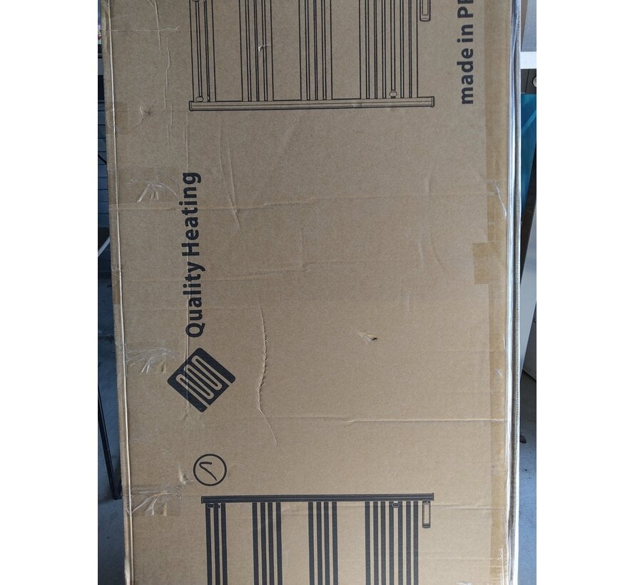 Tweedekans - Slimme elektrische handdoekradiator met digitale bediening black 425Watt - Default
