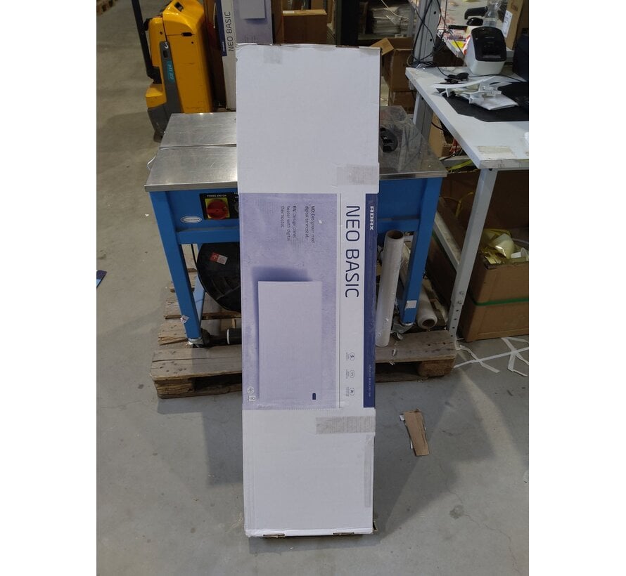 Tweedekans - Adax neo elektrische verwarming - 2000 Watt 37cm (h) x 140cm (b)-Zwart