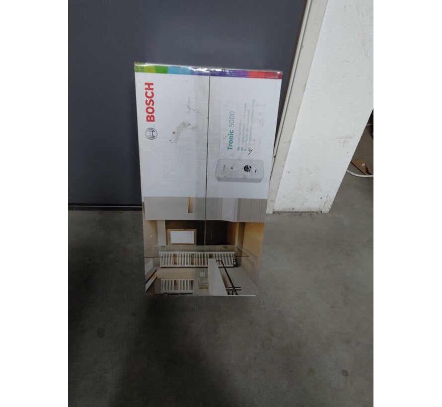 Tweedekans - Bosch Tronic 5001 EB E-doorstroomverwarmer - 21-24-27 kw 400 Volt