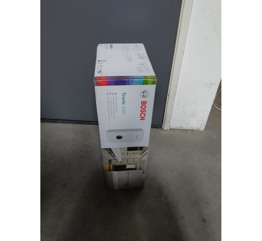 Tweedekans - Bosch Tronic 5001 EB E-doorstroomverwarmer - 21-24-27 kw 400 Volt