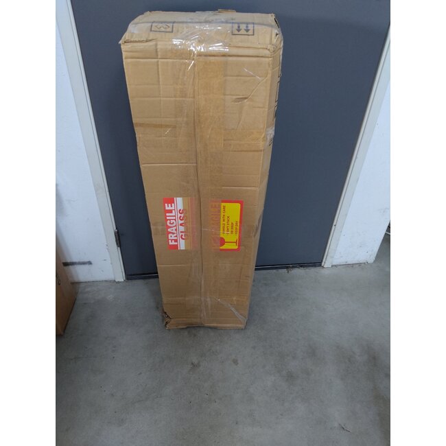Tweedekans - Infrarood terrasverwarmer Calore  black heater instelbaar met 1600 - 3200Watt - 1600Watt 810*180*77mm