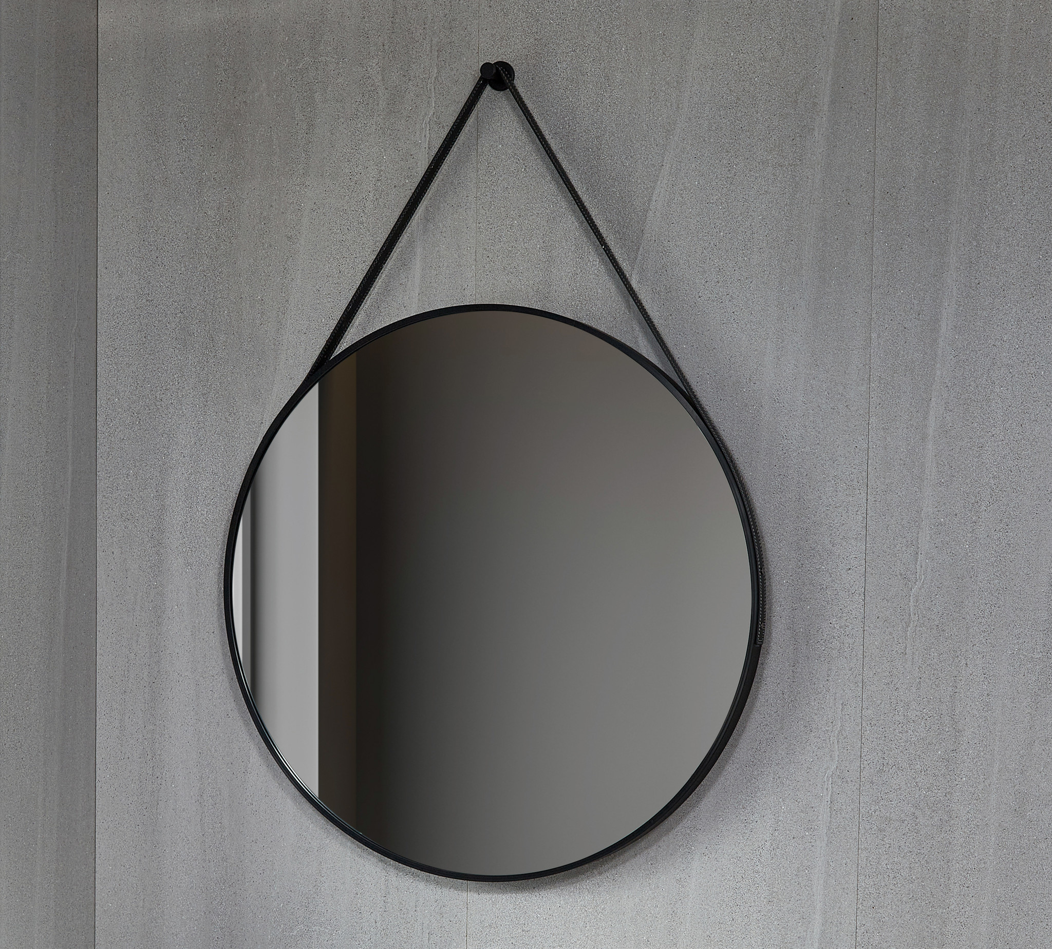 Spiegel rond 80 cm met trendy riem zwart frame - Gaslooswonen - Grootste elektrische verwarming Quality