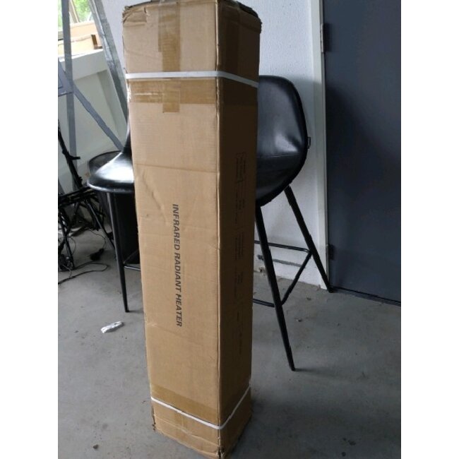 2ekans | Infrarood terrasverwarmer Calore black heater instelbaar met 1600 - 3200Watt - 2200Watt 1160*180*77mm