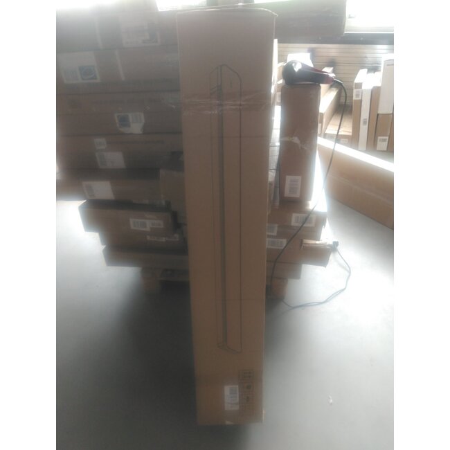 Tweedekans - Infrarood terrasverwarmer Calore black heater instelbaar met 1600 - 3200Watt - 2200Watt 1160*180*77mm