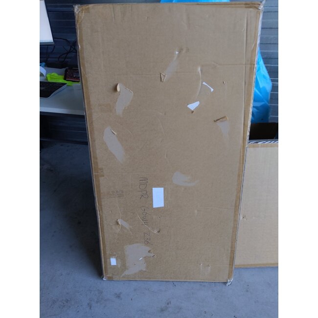 Tweedekans - QH-HH infraroodpaneel met wit omkader 900Watt 63x123 cm - Default