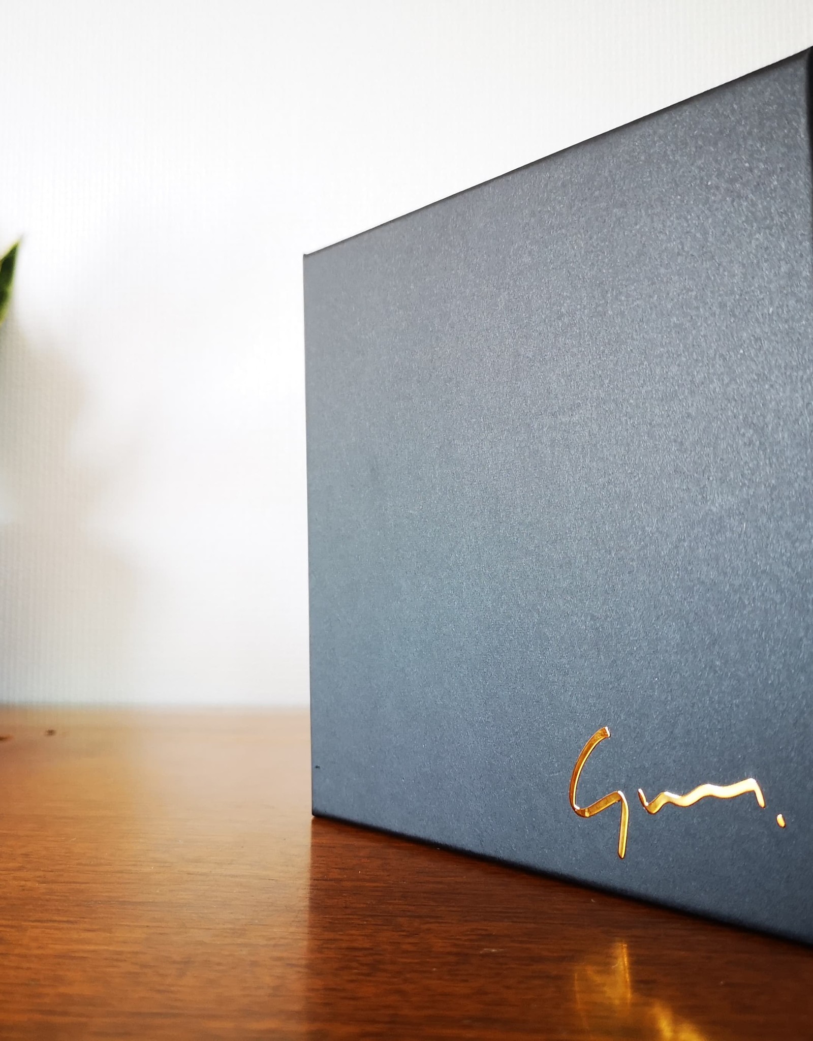 Shopping in Paris Art Mask